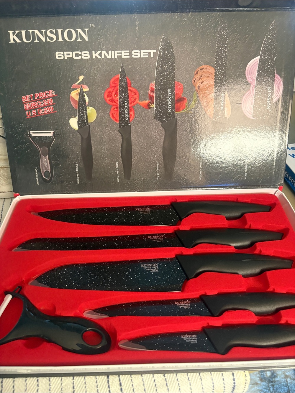 Kunsion 6-Piece Black Speckled Knife Set with Peeler - Picture 2 of 2
